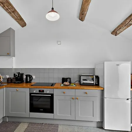 1 Bed In Carnforth Oc-sz527 펜션 *