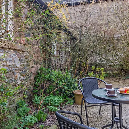 1 Bed In Carnforth Oc-sz527 *